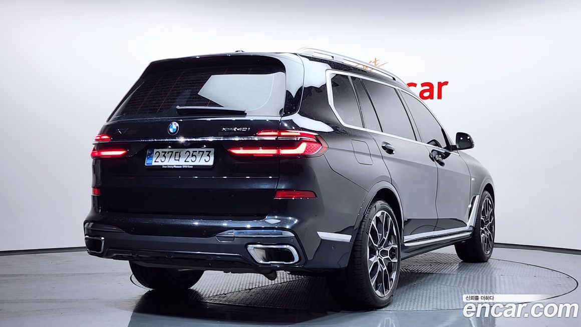 BMW X7 xDrive 40i M Sport 7STR, 2025