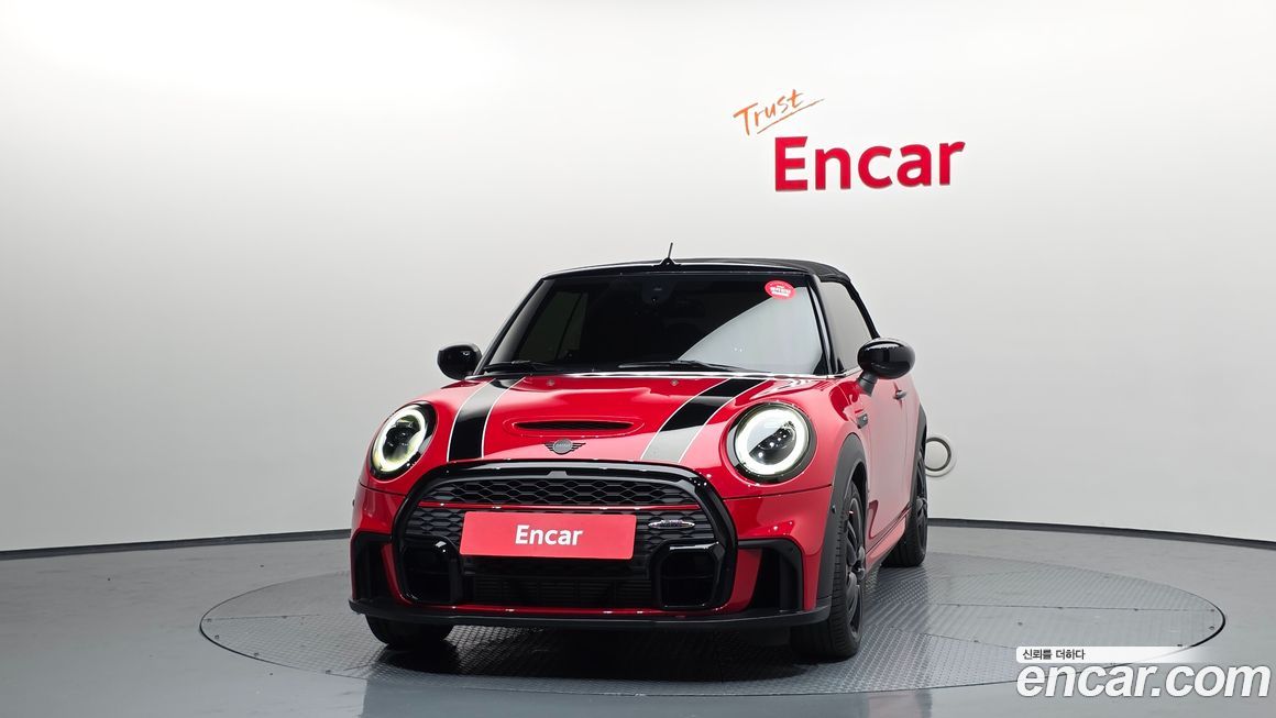 Mini Cooper Convertible JCW, 2023
