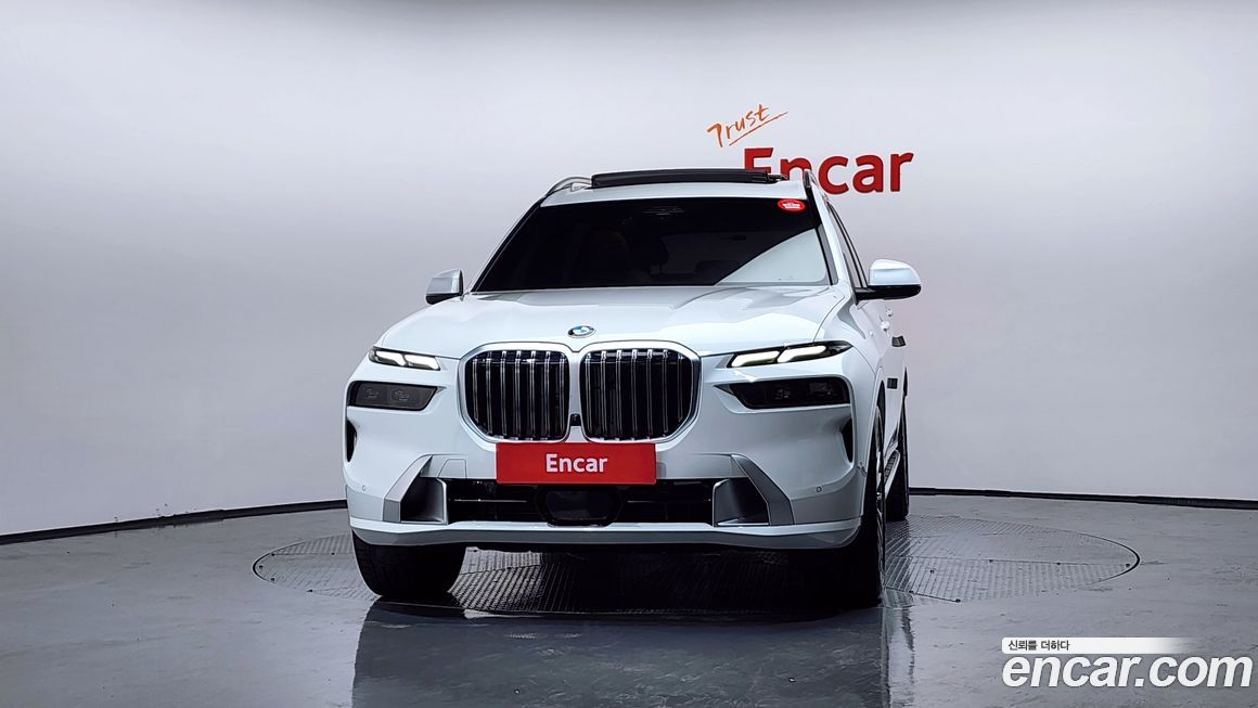 BMW X7 xDrive 40i Design Pure Excellence 7-Seater, 2024
