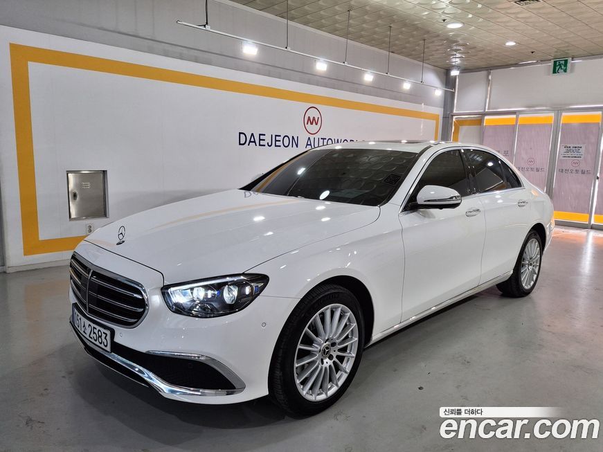 Mercedes-Benz E-Class E220d 4MATIC Exclusive, 2023