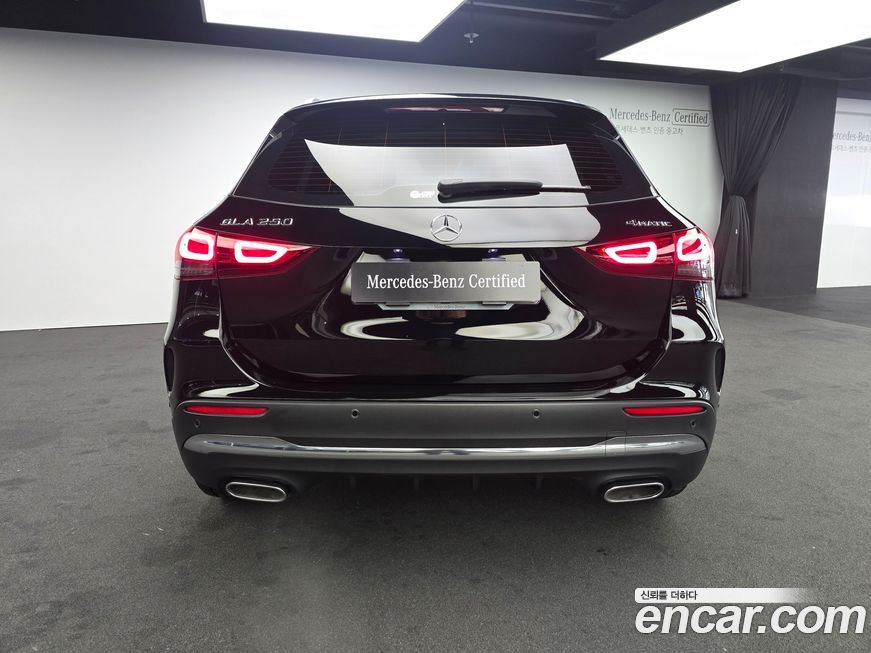 Mercedes-Benz GLA-Class GLA250 4MATIC, 2023