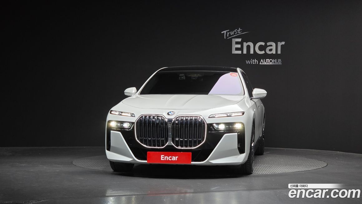 BMW 7-Series 740i xDrive M Sport, 2024