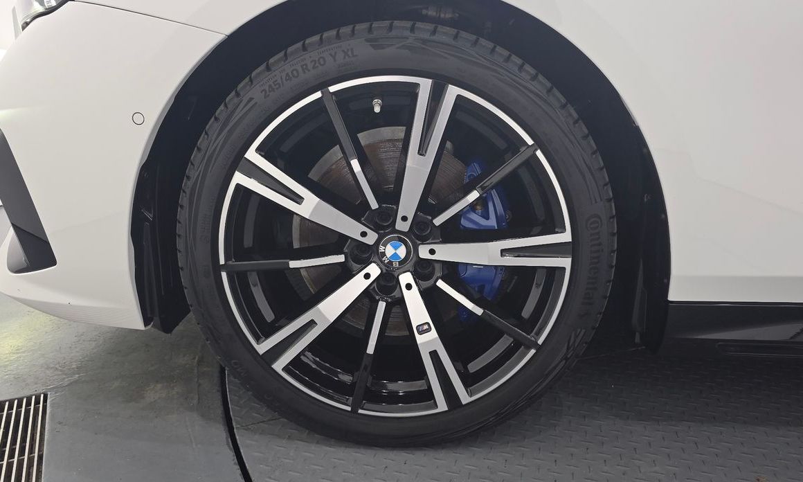 BMW 5-Series 530i xDrive M Sport, 2024