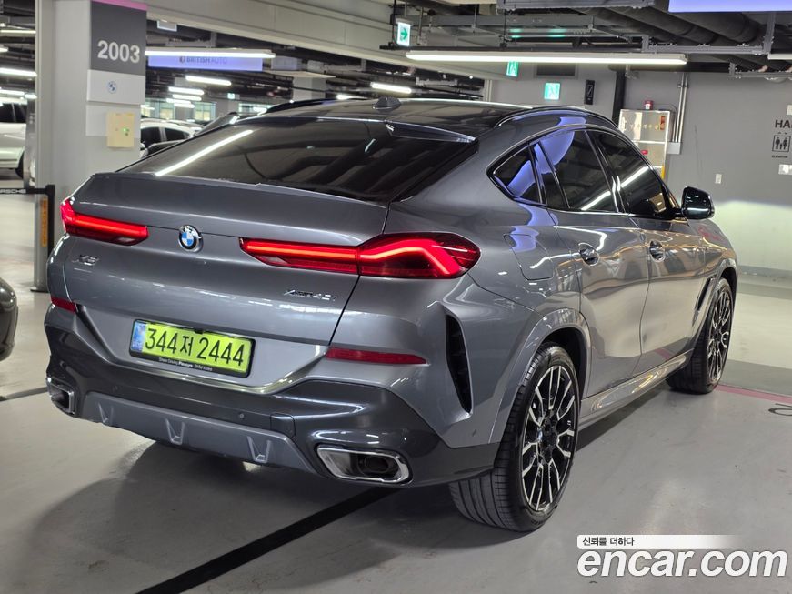 BMW X6 xDrive40i M Sport, 2025