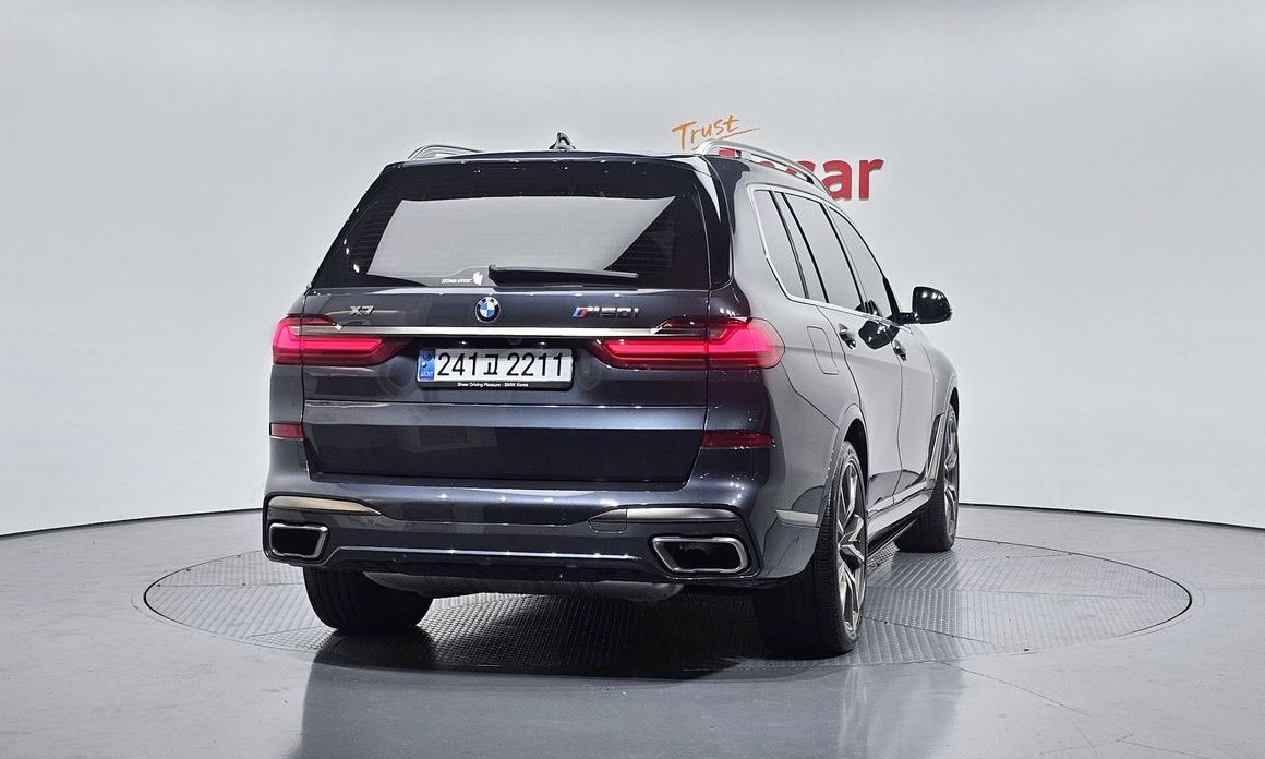 BMW X7 M50i 6STR, 2022