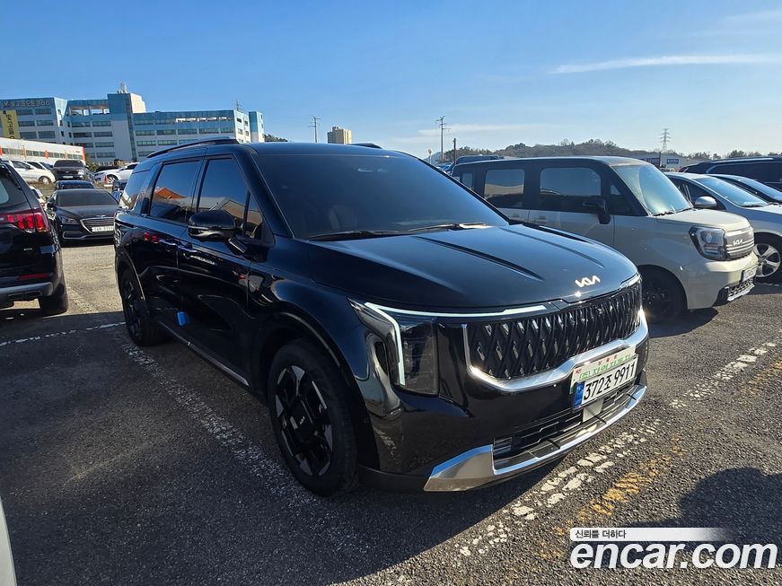 Kia Carnival 9-Seater Signature, 2024