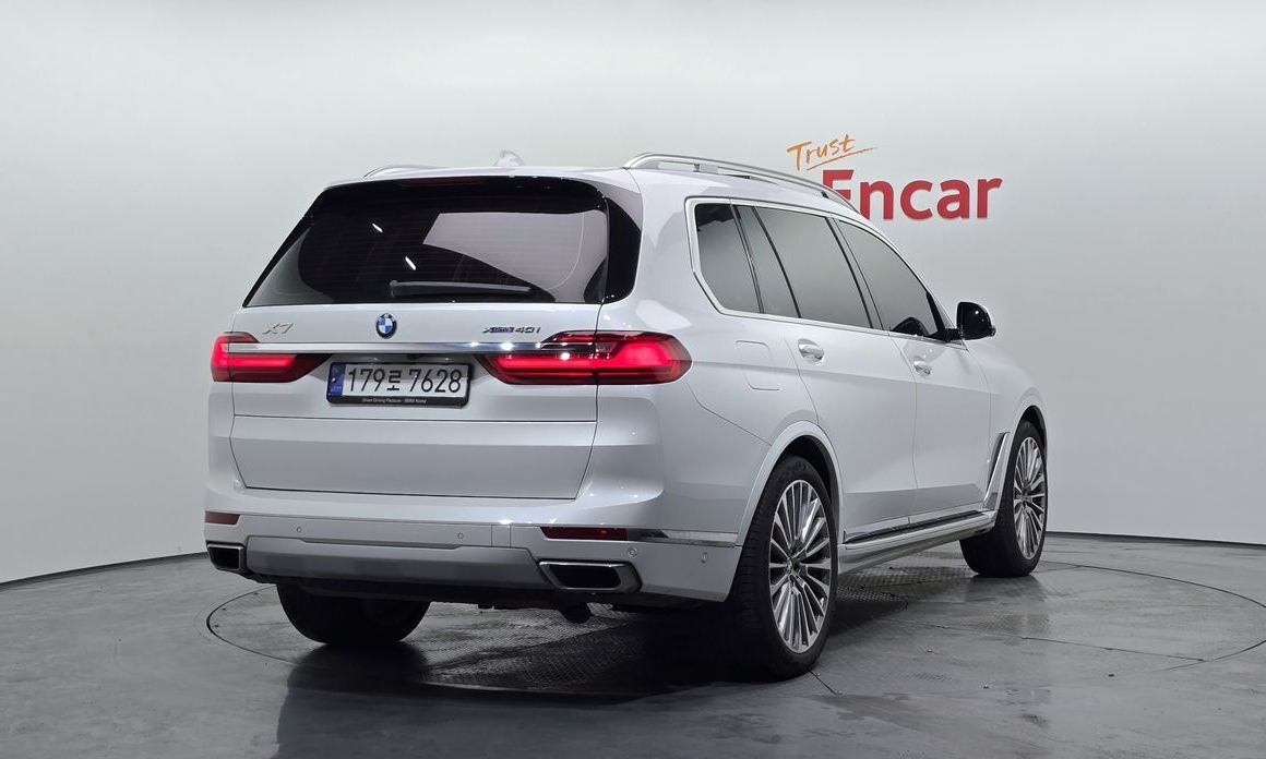 BMW X7 xDrive 40i Design Pure Excellence 7-Seater, 2022