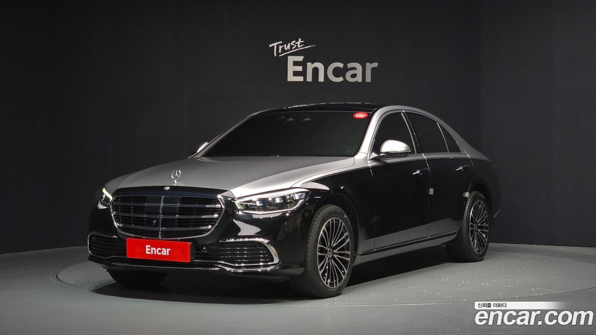 Mercedes-Benz S-Class S350 d 4MATIC, 2025