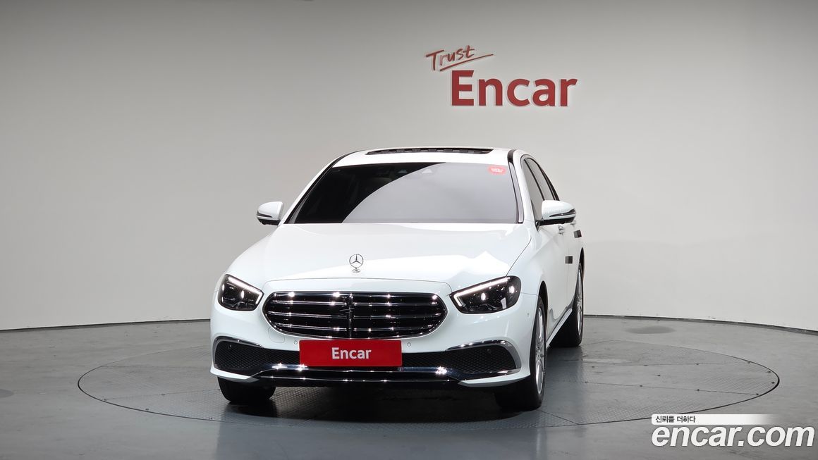 Mercedes-Benz E-Class E220d 4MATIC Exclusive, 2023