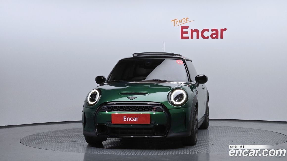 Mini Cooper Classic, 2023