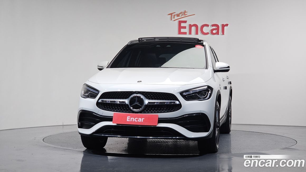 Mercedes-Benz GLA-Class GLA250 4MATIC, 2023
