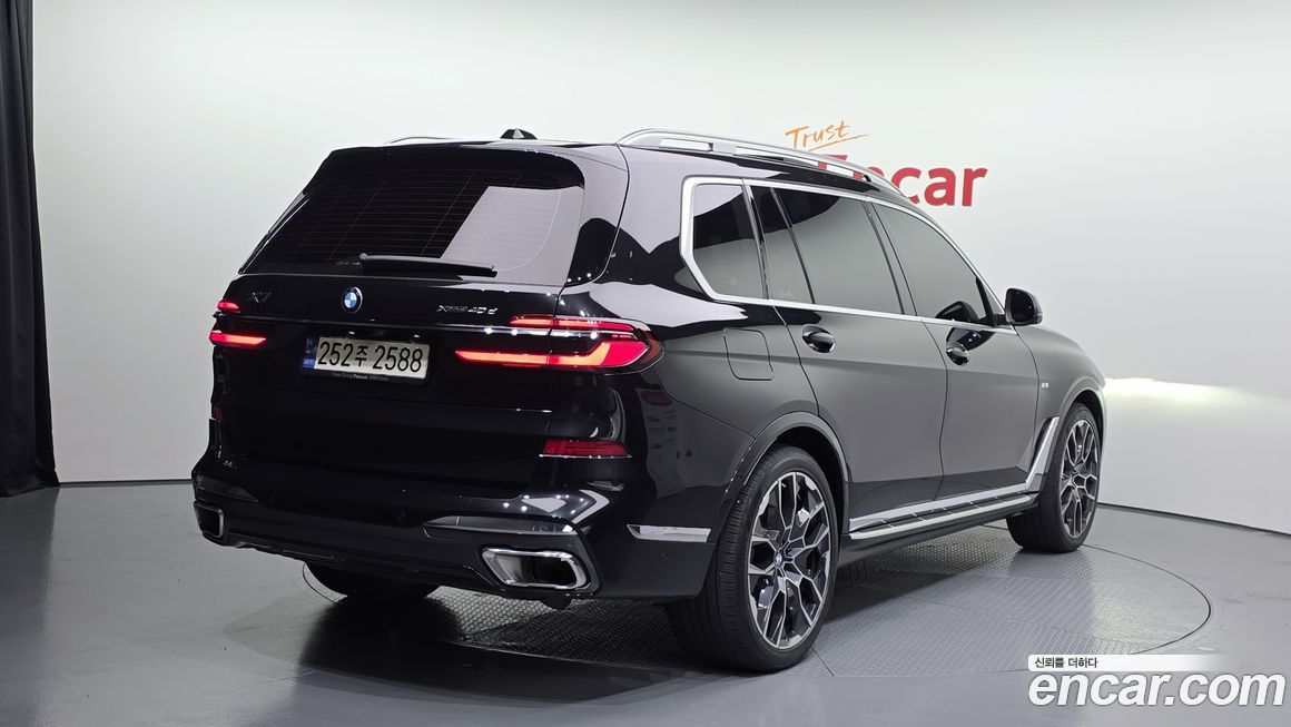 BMW X7 xDrive 40d M Sport 7 STR, 2024