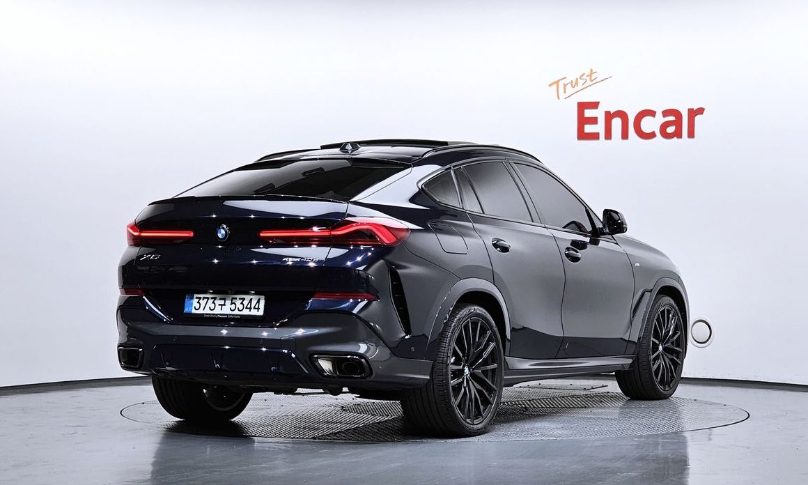 BMW X6 xDrive40d M Sport Online Exclusive, 2025