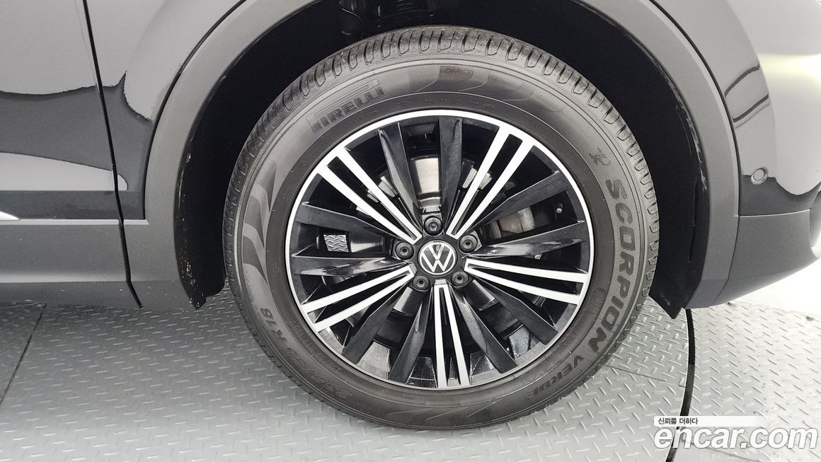 Volkswagen Tiguan 2.0 TDI Premium, 2023