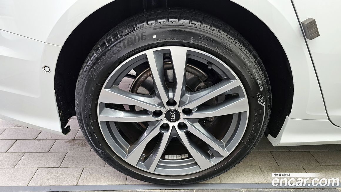 Audi A6 40 TDI Premium, 2022