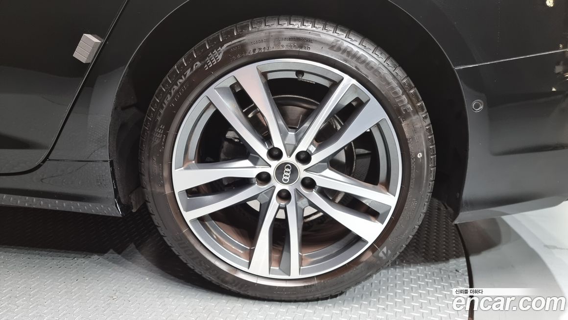 Audi A6 40 TDI Quattro Premium, 2023