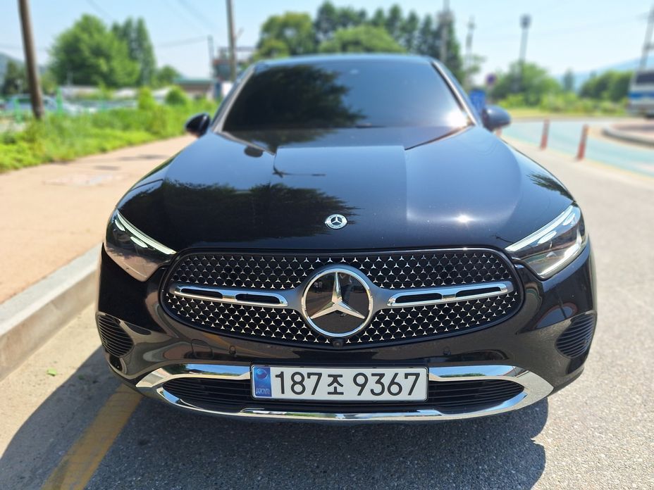 Mercedes-Benz GLC-Class GLC300 4MATIC Avnatgarde Coupe, 2025