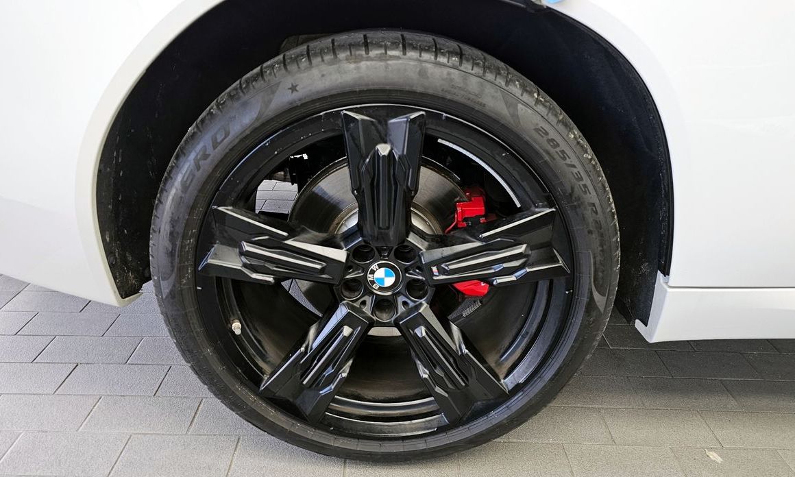 BMW X3 M50 Pro, 2025