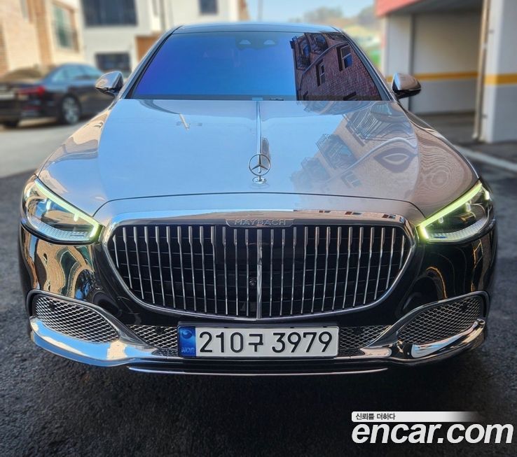 Mercedes-Benz S-Class Maybach S580 4MATIC, 2024