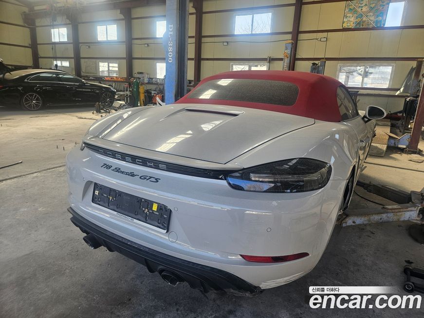 Porsche 718 4.0 GTS, 2024