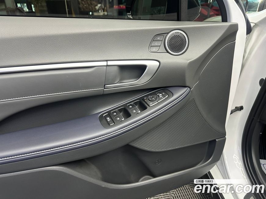 Hyundai Sonata 2.0, 2024