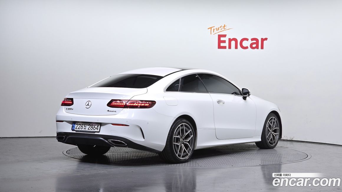 Mercedes-Benz E-Class E300d 4MATIC Coupe, 2023