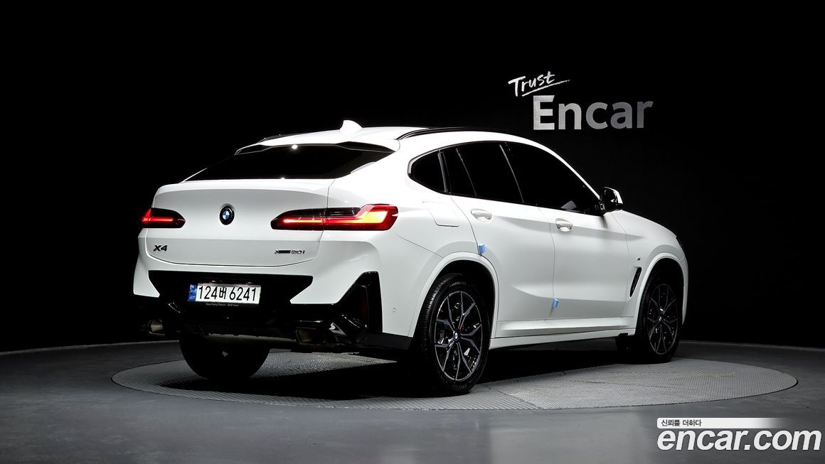 BMW X4 xDrive20i M Sports Pro, 2023