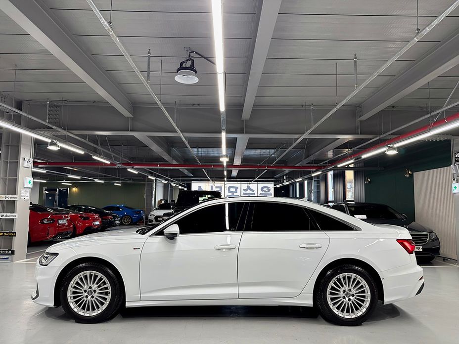 Audi A6 40 TDI Premium, 2021
