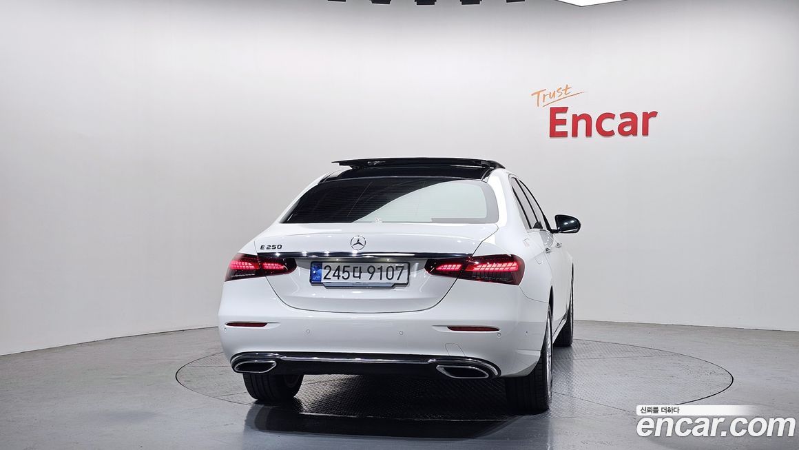 Mercedes-Benz E-Class E250 Exclusive, 2023