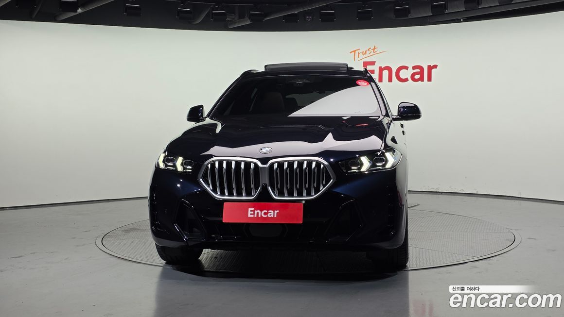 BMW X6 xDrive40i M Sport, 2024