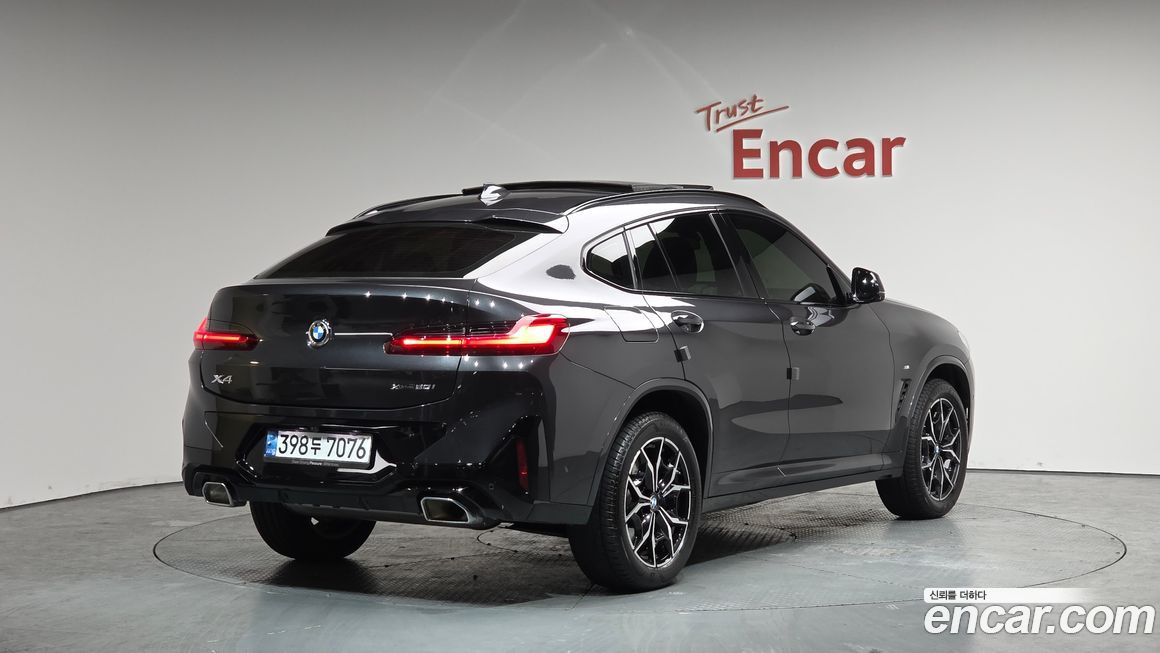 BMW X4 xDrive20i M Sport, 2024