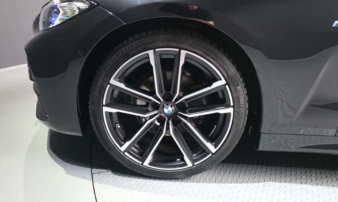 BMW 4-Series 420i M Sport Convertible, 2024