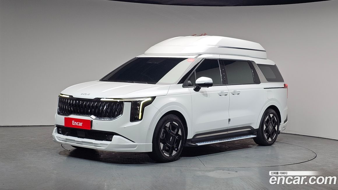 Kia Carnival 9-Seater Hi Limousine, 2025
