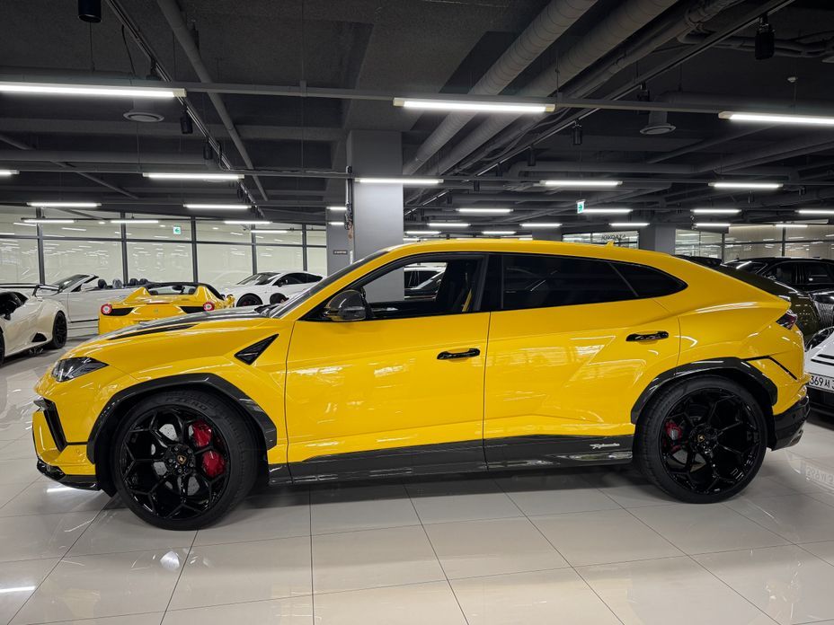 Lamborghini Urus 4.0 V8 Performante, 2024