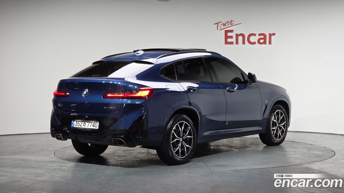 BMW X4 xDrive20i M Sport, 2023