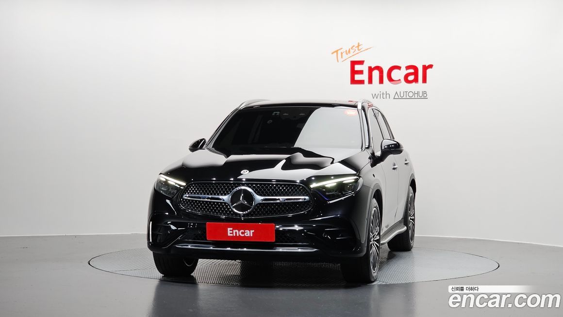 Mercedes-Benz GLC-Class GLC300 4MATIC AMG Line, 2023