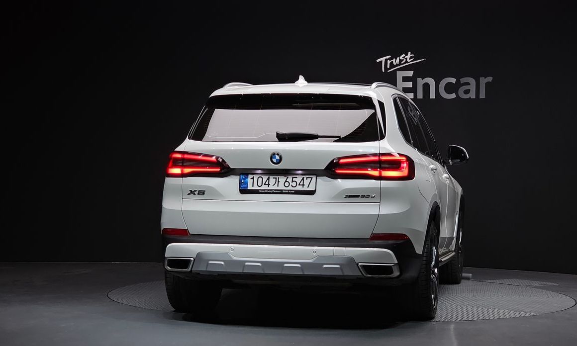 BMW X5 xDrive 30d xLine, 2022