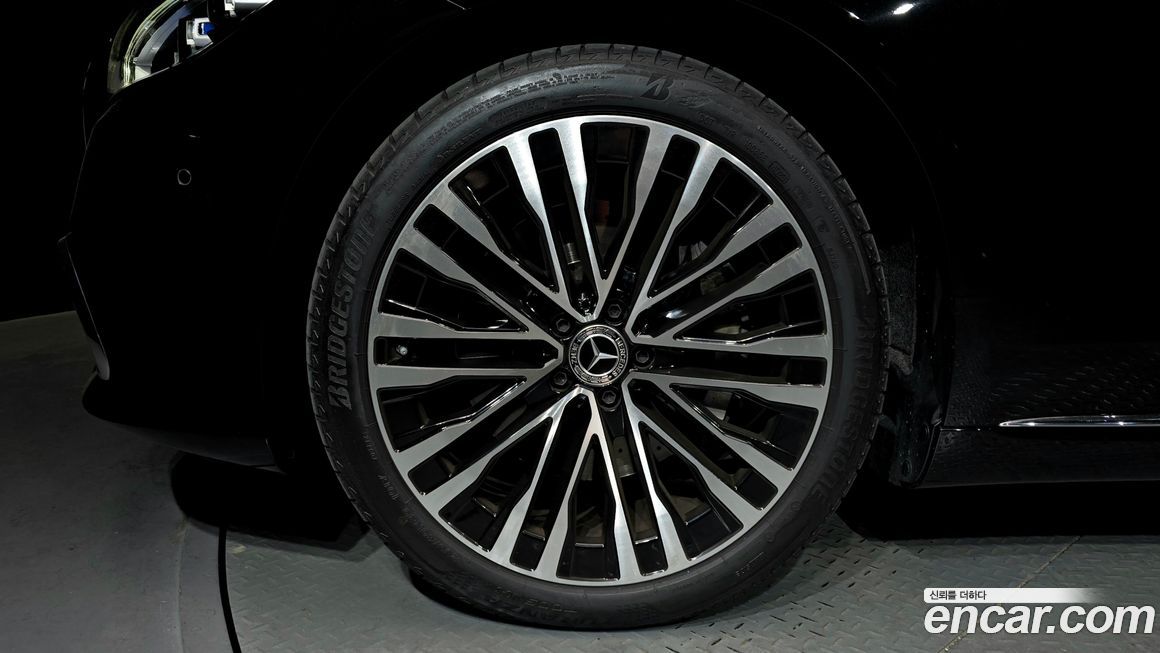 Mercedes-Benz S-Class S450L 4MATIC, 2024