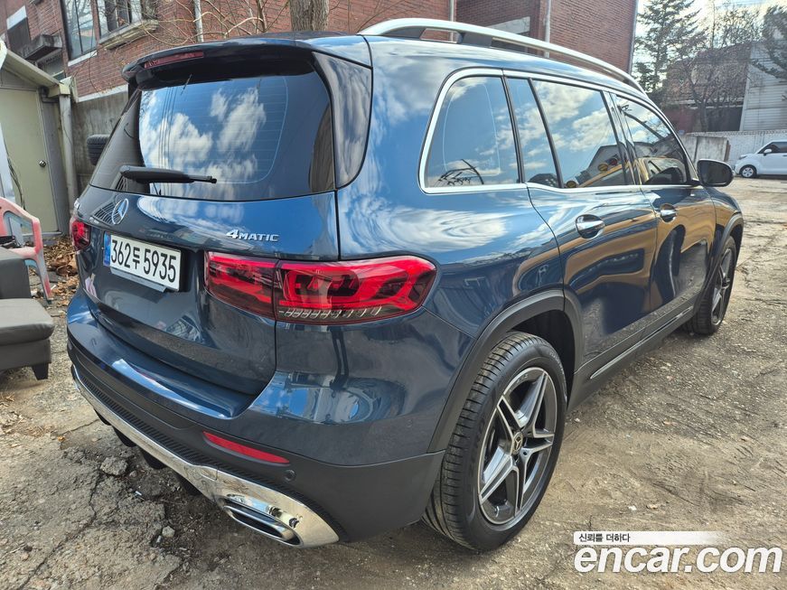 Mercedes-Benz GLB-Class GLB250 4MATIC, 2023