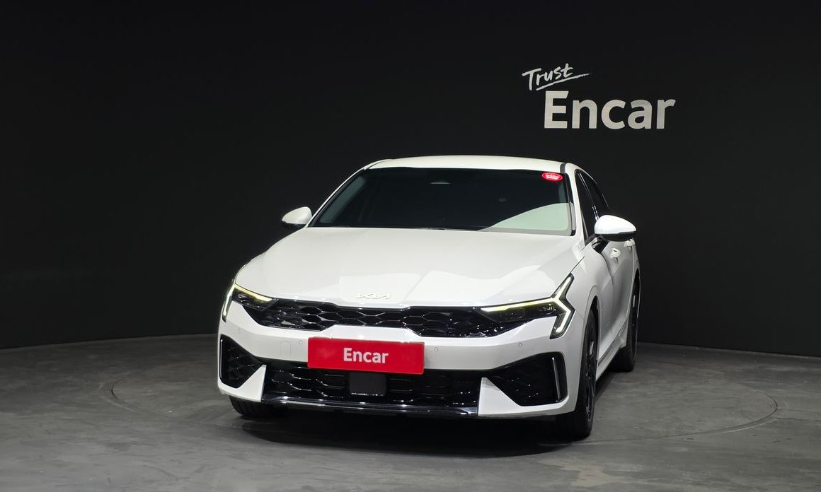 Kia K5 2.0, 2024