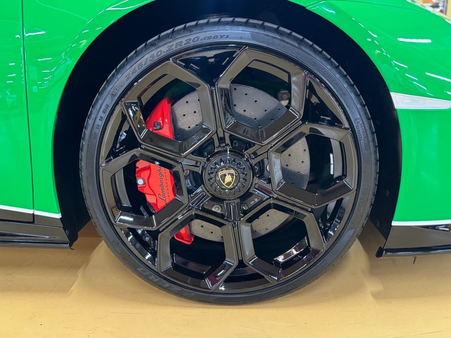 Lamborghini Huracan LP640-4 EVO Spyder, 2023