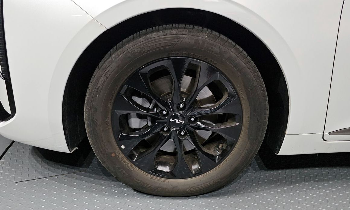 Kia K8 2.5 Gasoline 2WD, 2025