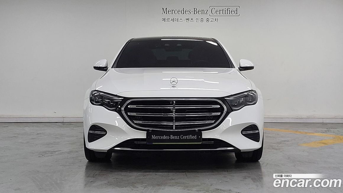 Mercedes-Benz E-Class E300 4MATIC Exclusive, 2024