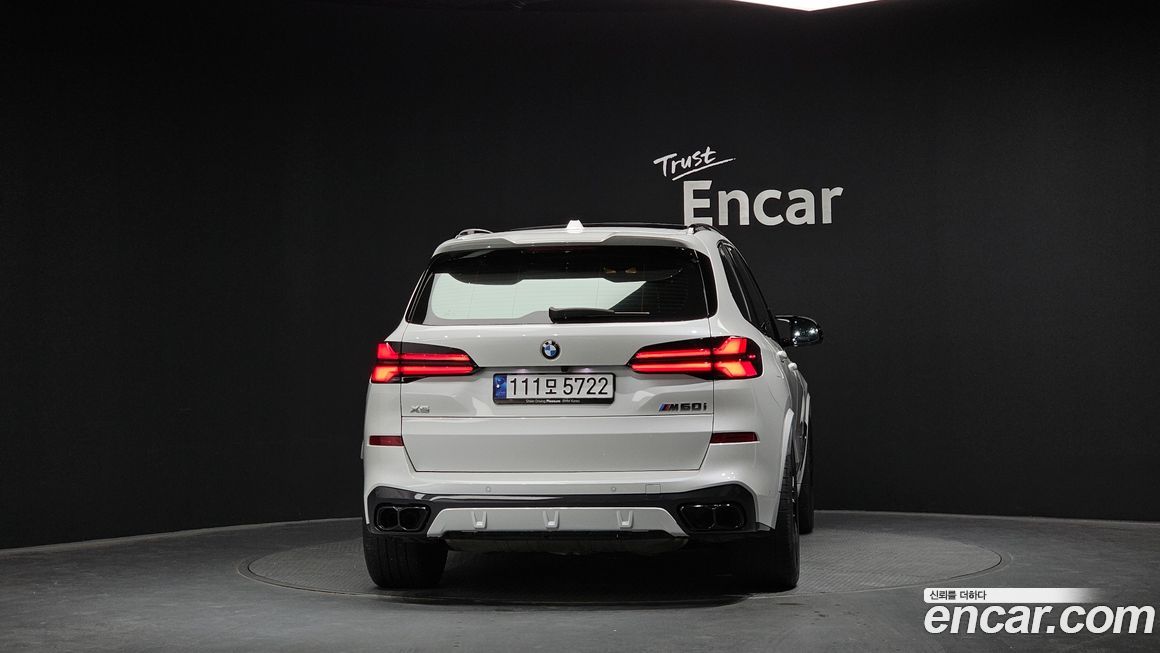 BMW X5 M60i, 2024