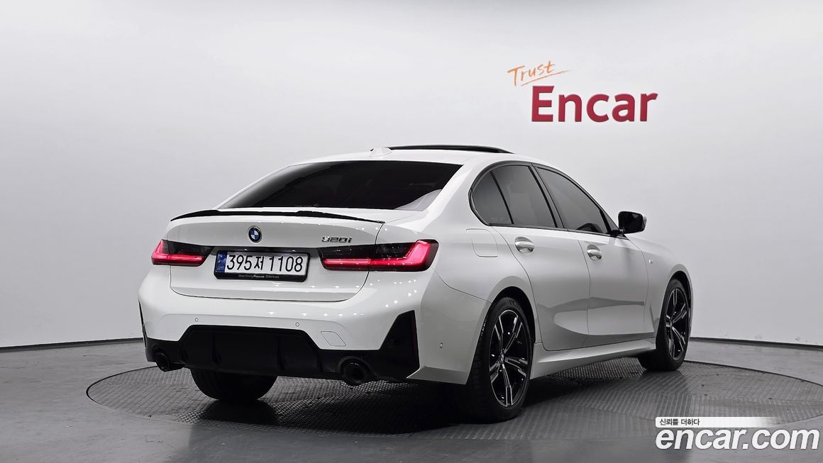 BMW 3-Series 320i M Sport, 2024