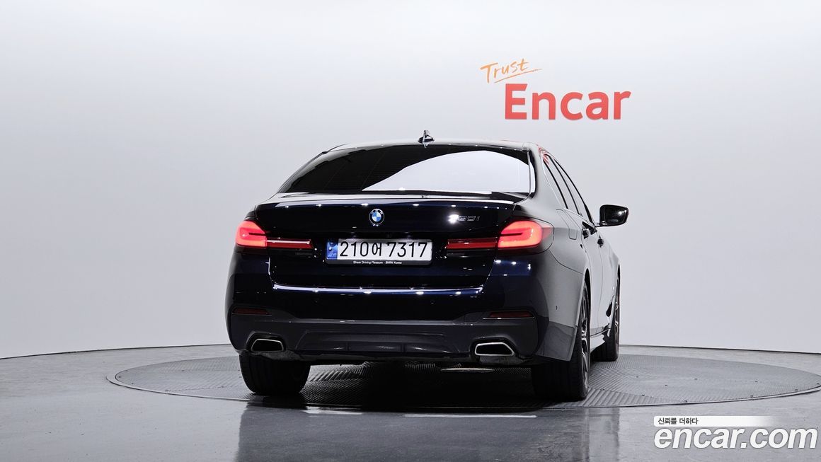 BMW 5-Series 530i M Sport Package, 2023