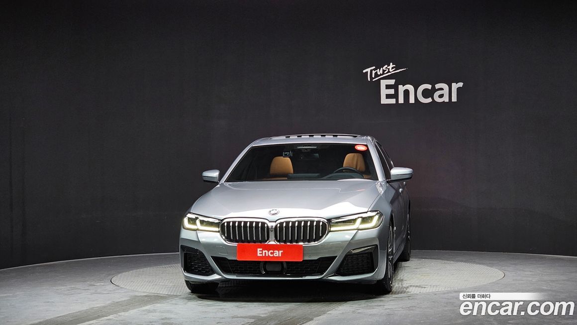 BMW 5-Series 520i M Sport, 2023