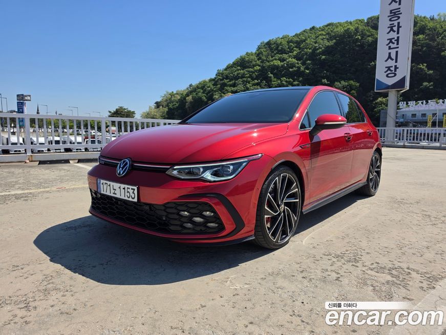 Volkswagen Golf 2.0 GTI, 2024
