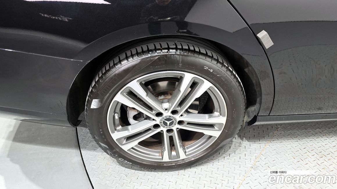 Mercedes-Benz E-Class E250 Avantgarde, 2023