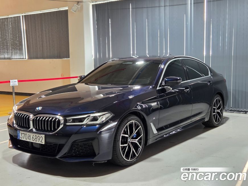 BMW 5-Series 530i M Sport Package, 2022